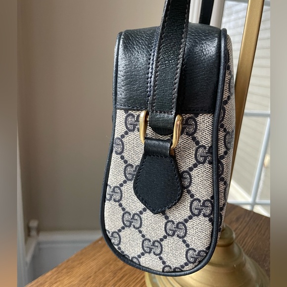 💕Vintage Gucci Crossbody - Picture 6 of 14